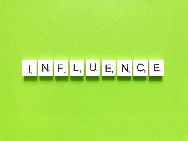 l'influence des médias sur la perception de la société